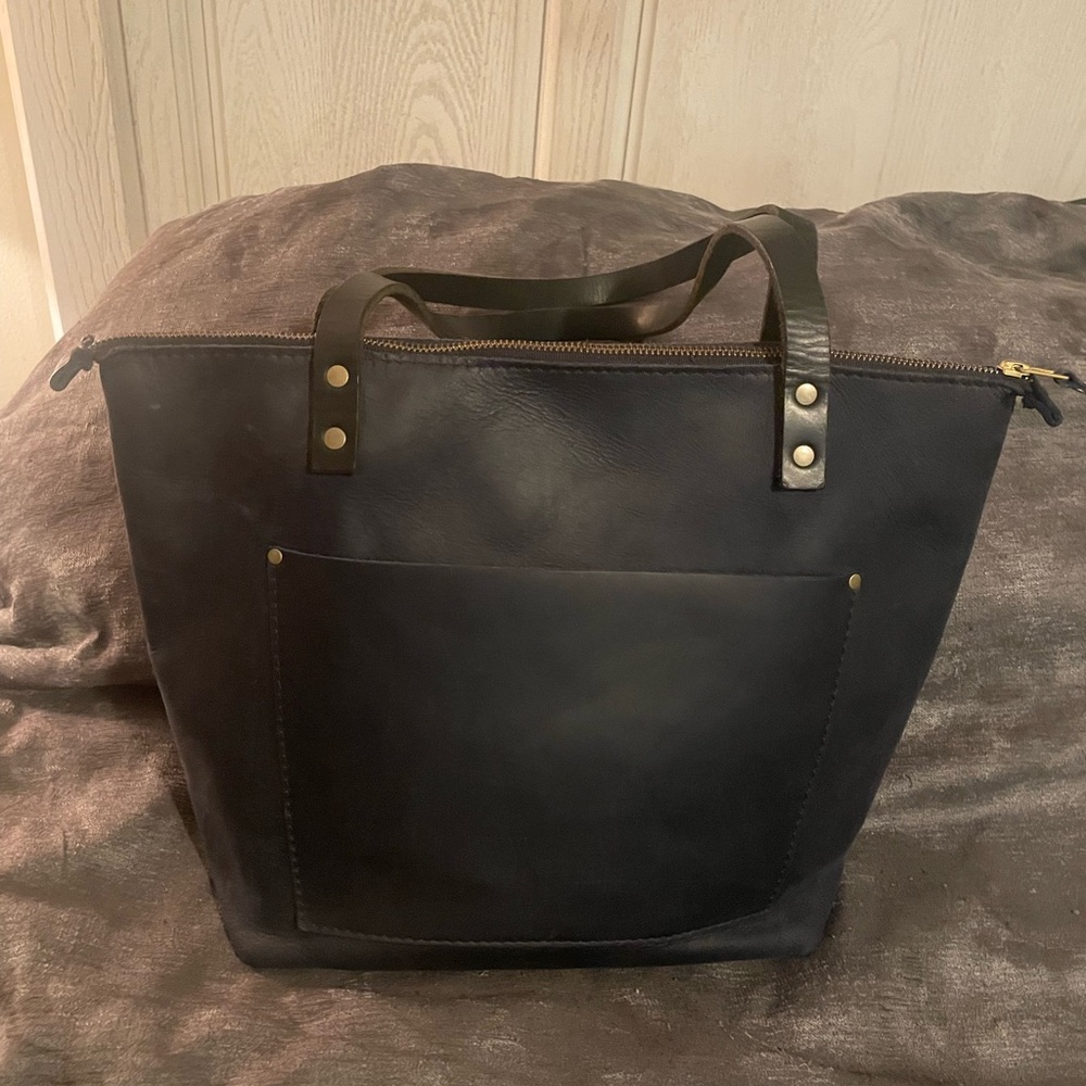 Portland Leather Goods Medium Zip Tote